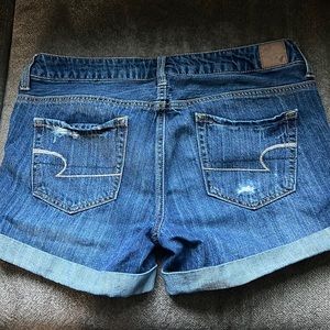 American Eagle Jean shorts sz 6